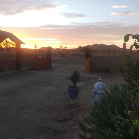 Maison Riad Tamarighte Merzouga Eksteriør billede